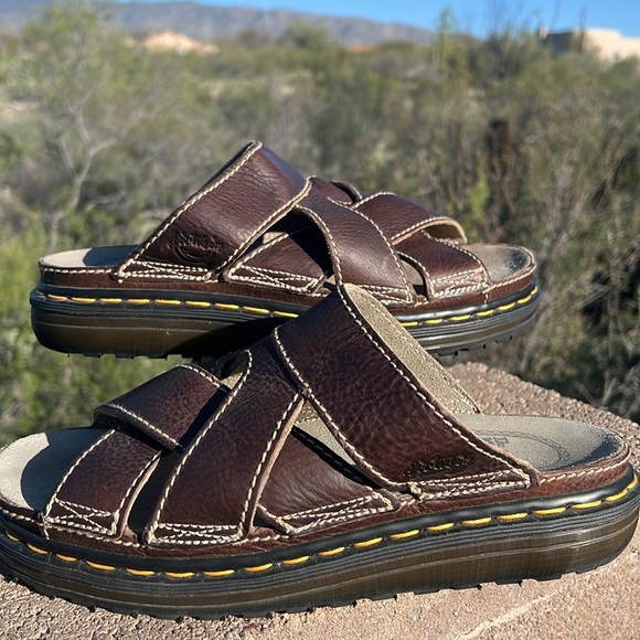 🏴󠁧󠁢󠁥󠁮󠁧󠁿 Dr. Martens MIE Vintage Chunky Brown Slides / Sandals UK 9 - Picture 5 of 17